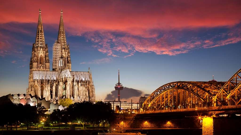 Art Otel Cologne, By Park Plaza Amenities photo